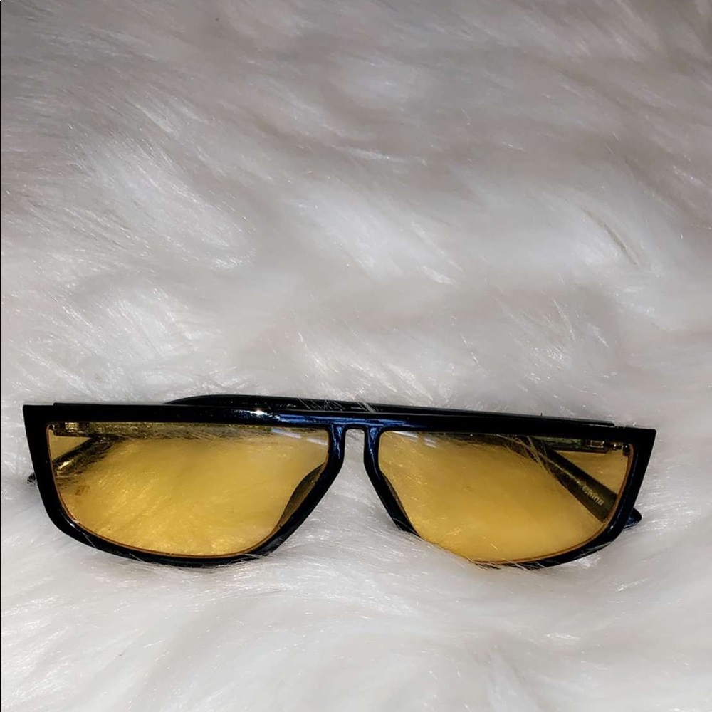 fashionable trendy shades 🤩